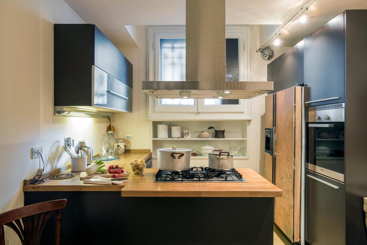 Flat Two Apartment โรม ภายนอก รูปภาพ