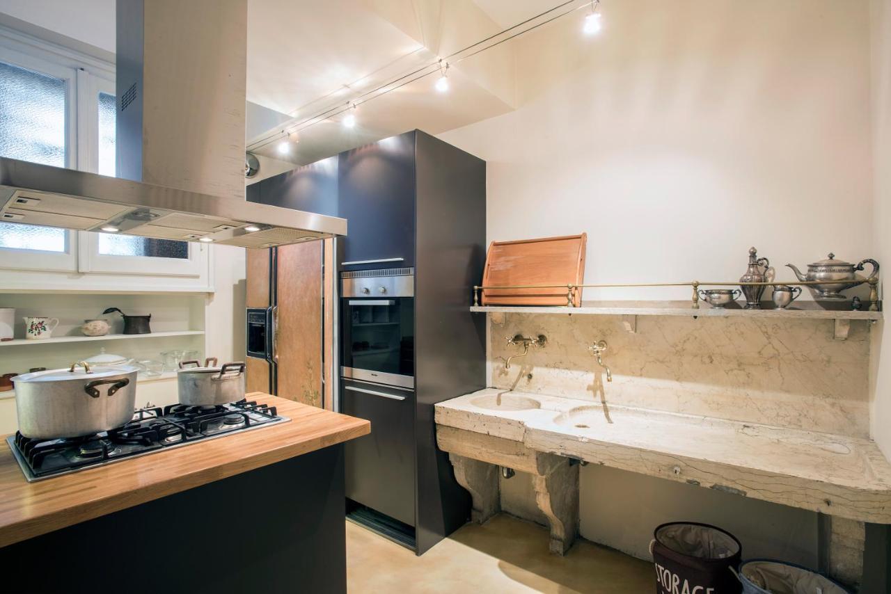 Flat Two Apartment โรม ภายนอก รูปภาพ