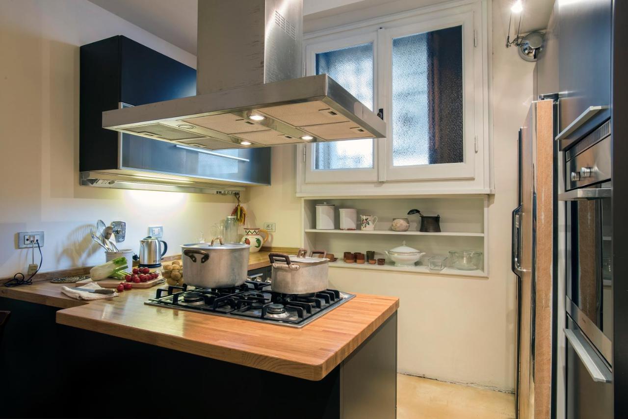 Flat Two Apartment โรม ภายนอก รูปภาพ